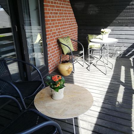 5Min Walk To Lego House - Two Bedrooms On Loft Floor With Balcony * With Garden Billund Exterior photo